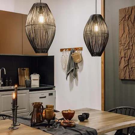 Tadara - 3 Bedrooms In Santo Antonio Лісабон